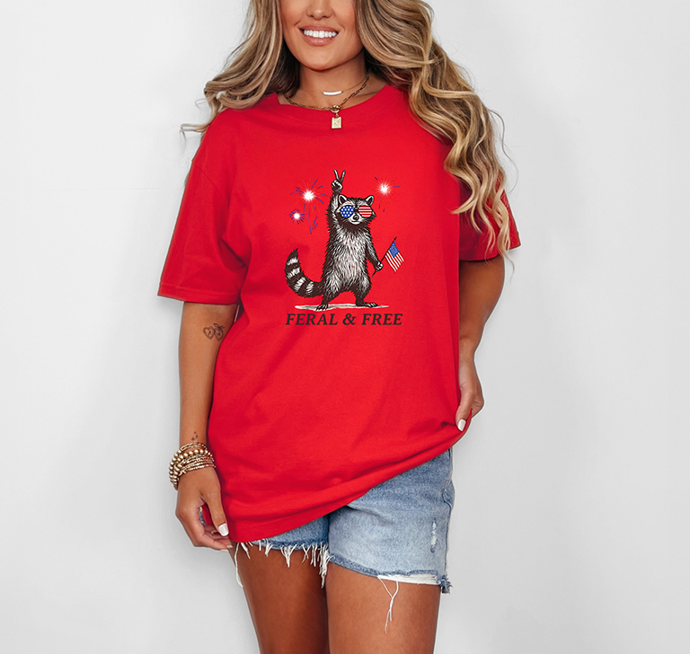 Racoon USA-Comfort Colors Tee